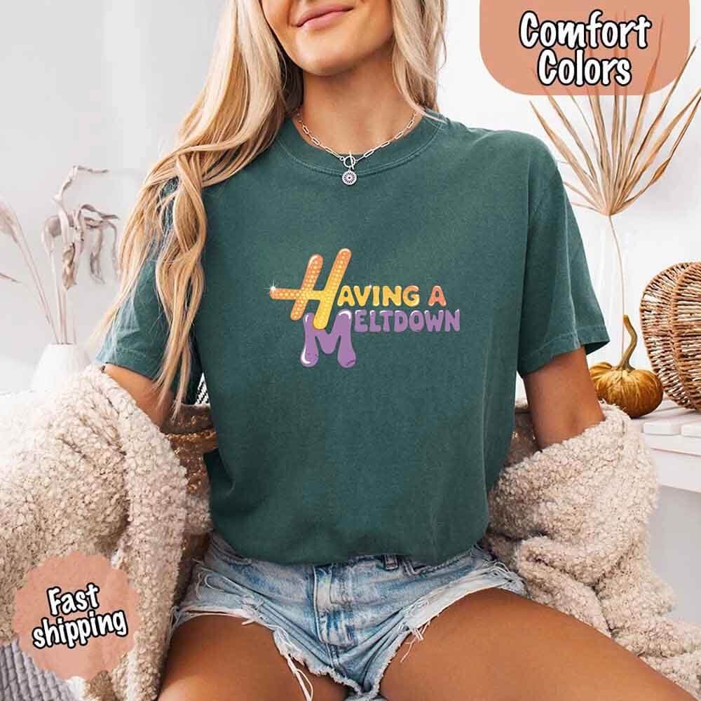 Camiseta Comfort Colors 'Teniendo un Colapso'