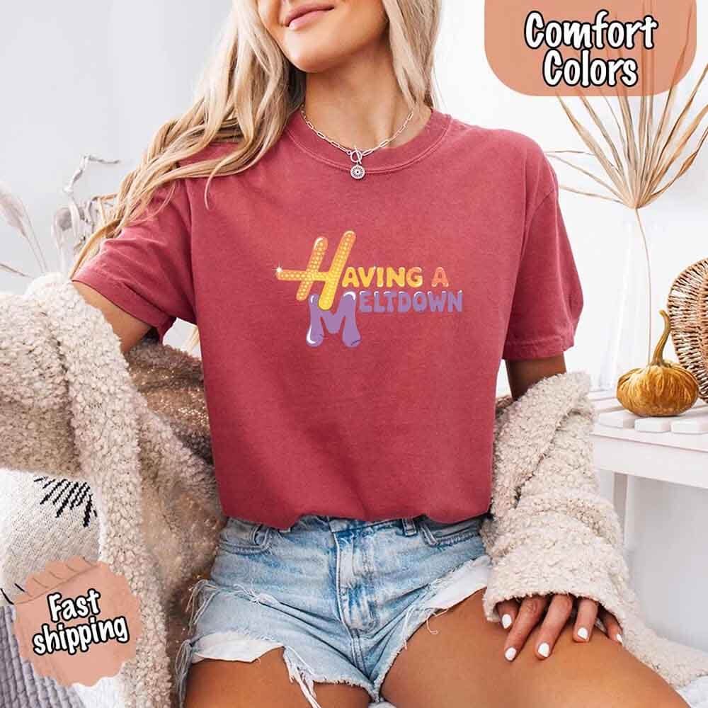 Camiseta Comfort Colors 'Teniendo un Colapso'